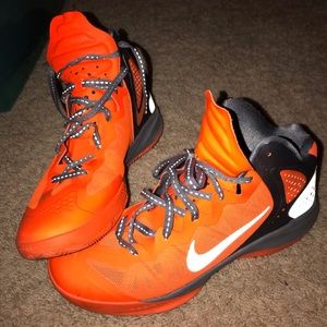 Men’s Basketball Shoes